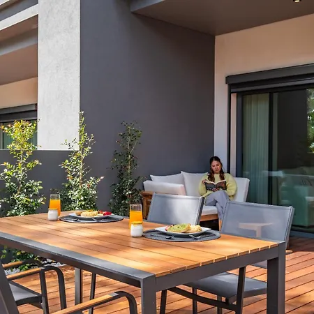 Acquas Bliss By Madeira Sun Travel Apartment