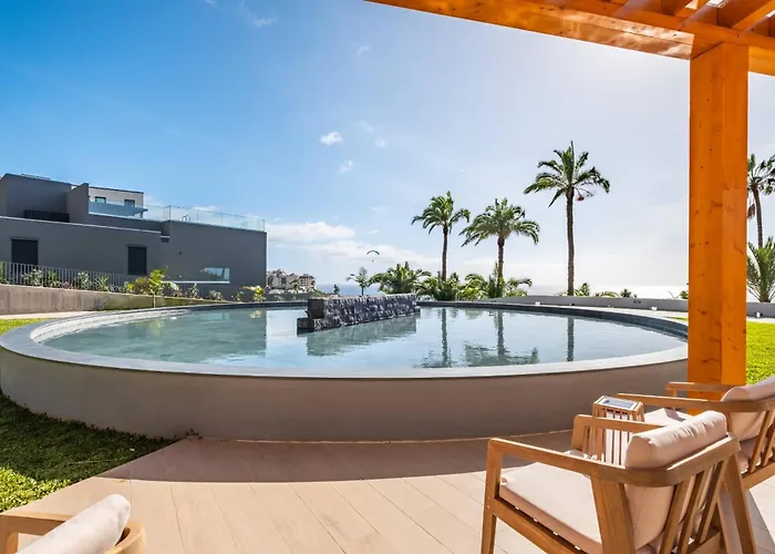 Acquas Bliss By Homie Daire Funchal